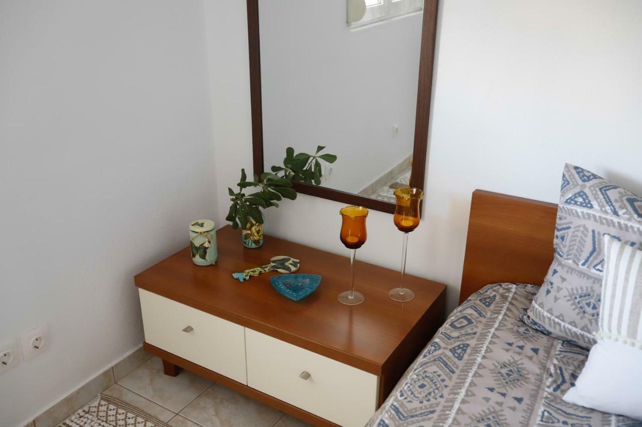 Inspiration Guestroom With Amazing Roof Garden Atene Esterno foto