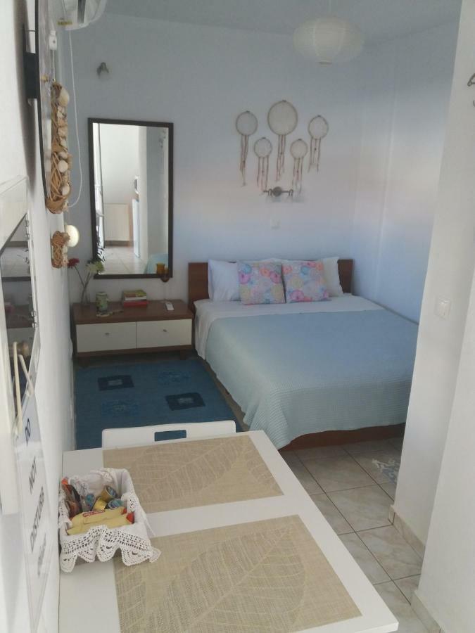 Inspiration Guestroom With Amazing Roof Garden Atene Esterno foto